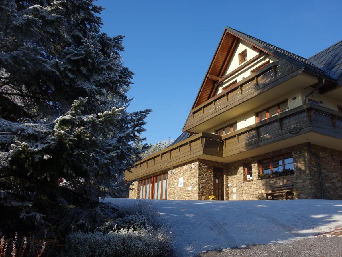 Špindlerŭv Mlýn Pension Aspen מראה חיצוני תמונה